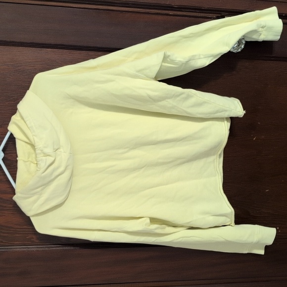 Peloton Raw hem Hoodie Yellow Size L - Picture 5 of 6